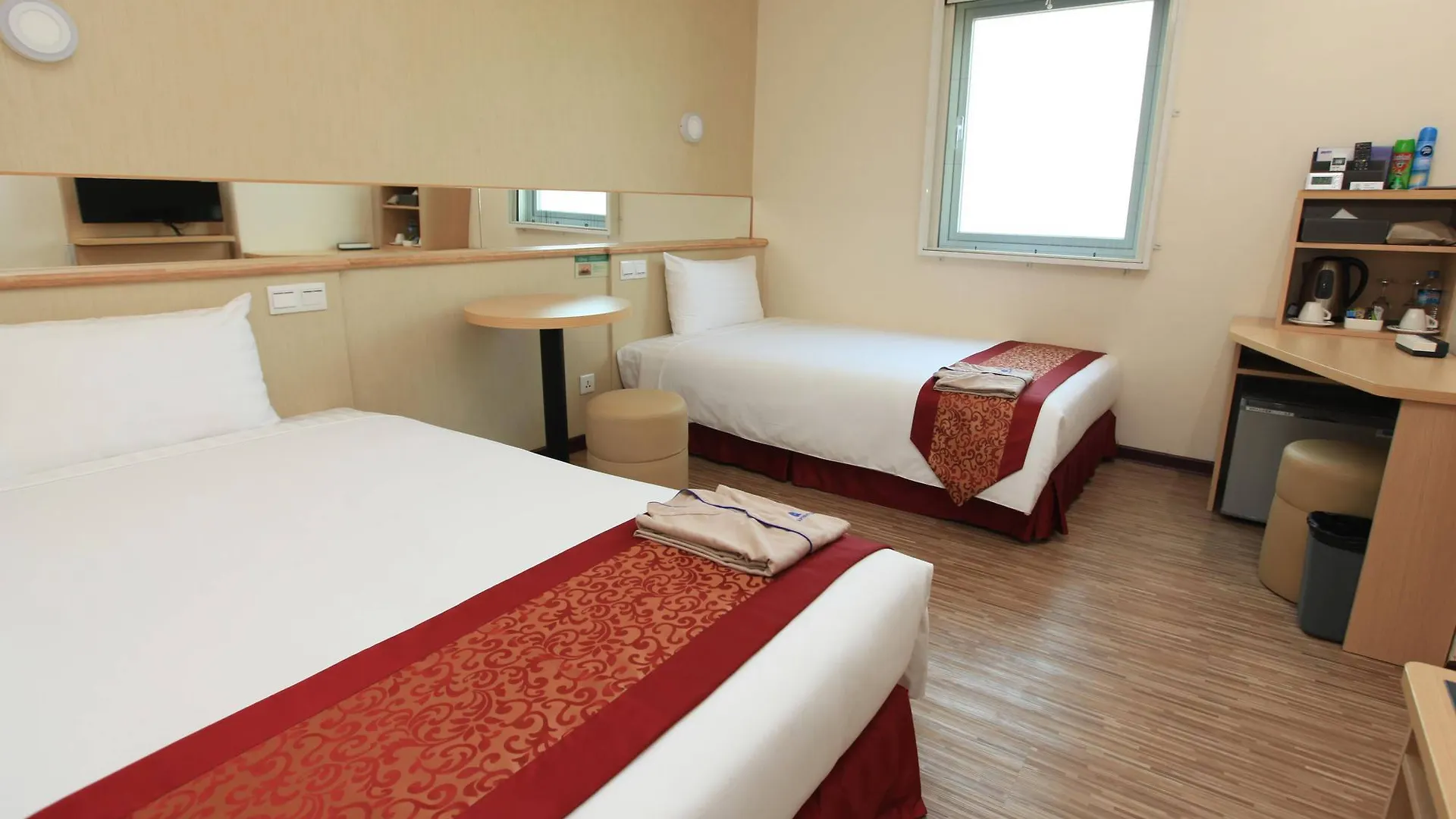Super Hotel Rangun 4*,  Mianmar