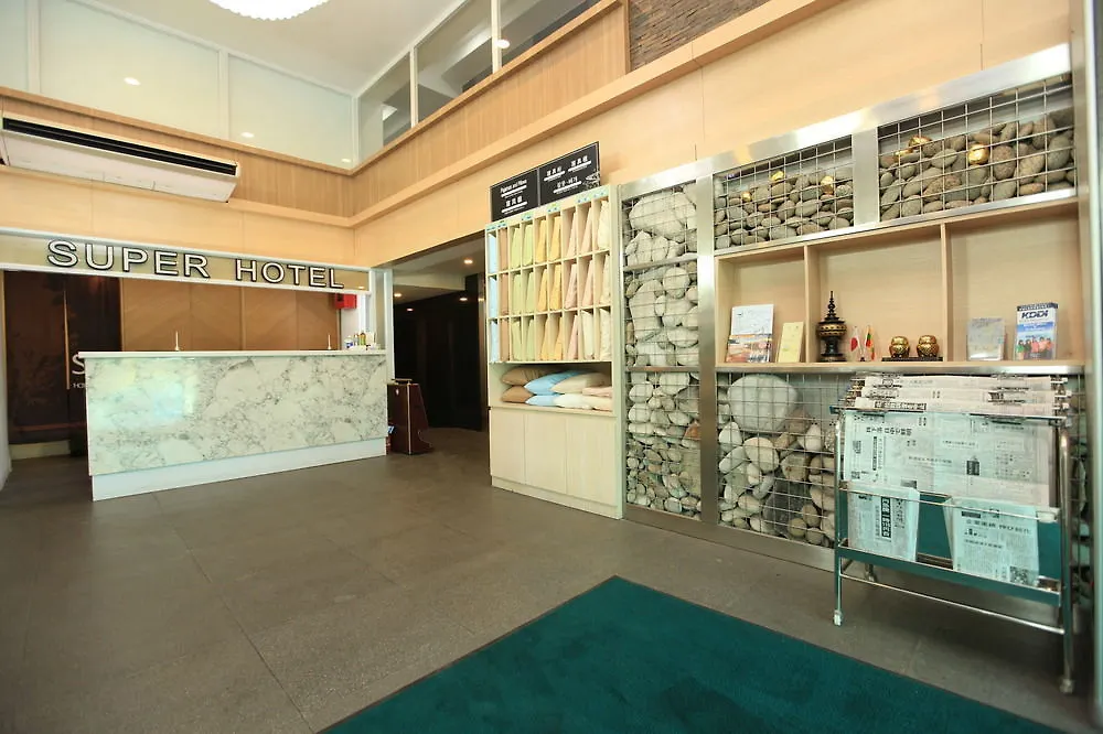 Super Hotel Yangon Birmania
