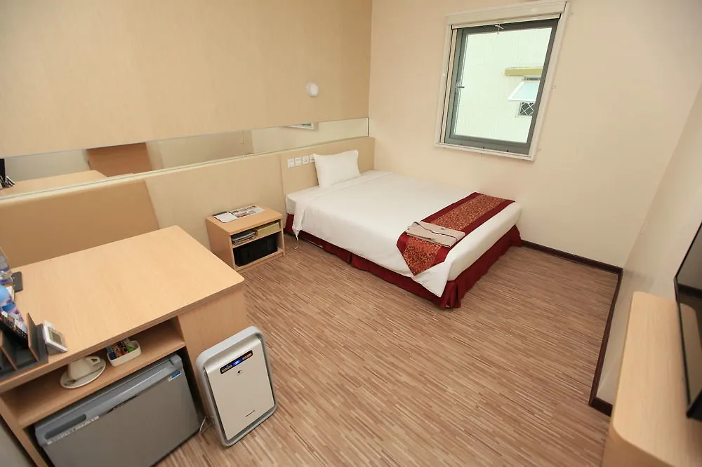 ****  Super Hotel Yangon Birmania